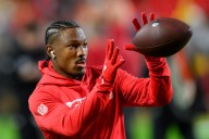 Bills sign former Chiefs WR Mecole Hardman to practice squad