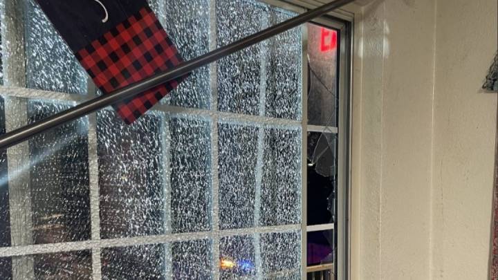 Arrestan a sospechoso por allanar vivienda en Petaluma – Telemundo Area de la Bahía 48