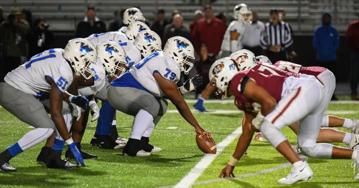 6A football program reportedly parts with coach after worst season since 2012