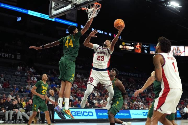 Deadspin | No. 14 St. John's gets in Players Era win column vs. Baylor