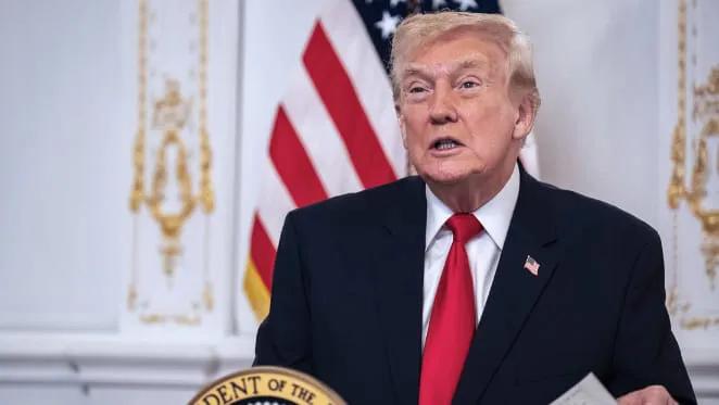 Trump: El espacio aéreo sobre Venezuela y sus alrededores "está cerrado en su totalidad"