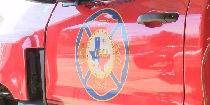 Crews contain trailer fire in Fritch, no injuries reported