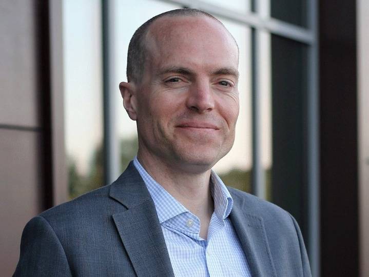 American dad, son die after wasps attack while ziplining in Laos