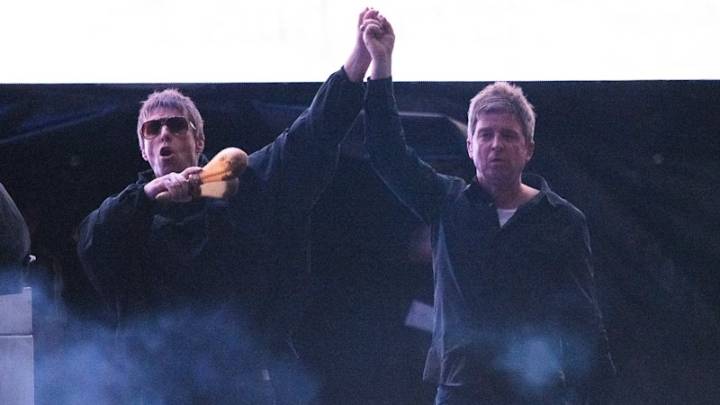 Oasis Sydney review: triumphant Gallagher brothers bring a near