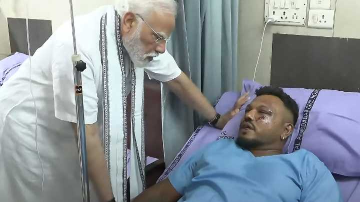 Air India crash survivor Viswashkumar Ramesh opens up: "Can't talk to my wife, son...I like to be alone'