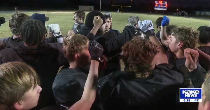 Lincoln football set to make first-ever state title game appearance