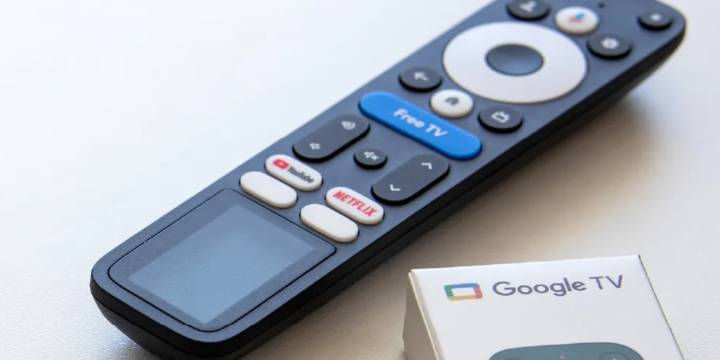 Adiós a las pilas: Google prepara un control remoto que funciona con energía solar