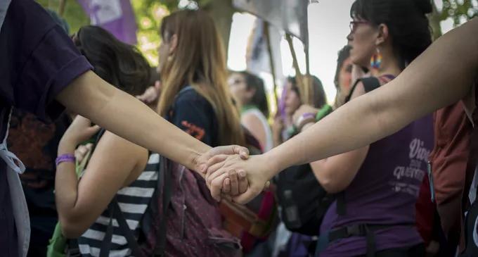 "Escuchamos y no dudamos": Córdoba impulsa 16 días de activismo para prevenir la violencia de género