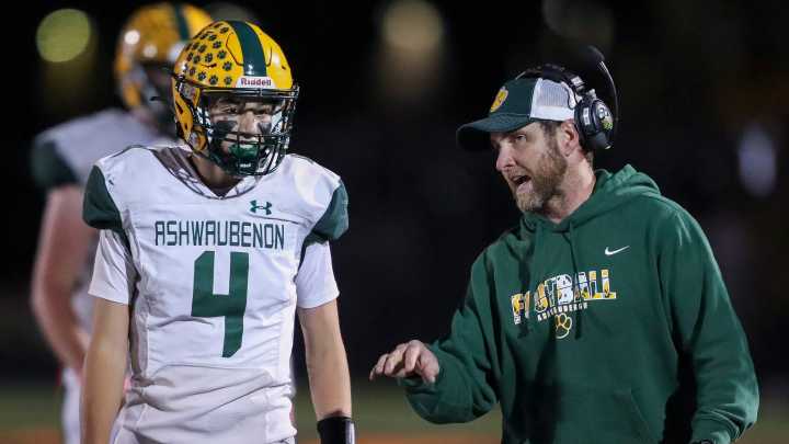 Ashwaubenon football coach Brian Ryczkowski steps away after seven years