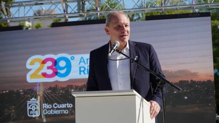 En los 239 años de la ciudad, De Rivas pidió "trabajar codo a codo" por el progreso del Imperio