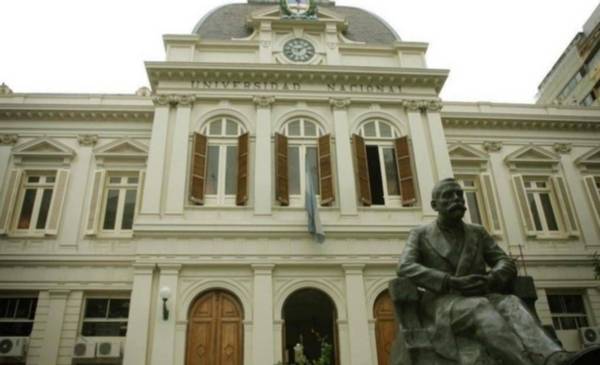 Nuevo paro en la UNLP la semana próxima complicará las clases en facultades y colegios