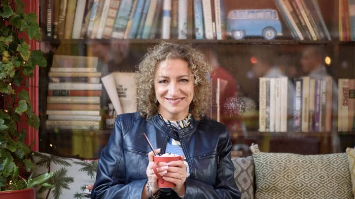 Ana Morales, psicóloga: "No siempre comemos por hambre, a veces lo hacemos por falta de abrazos"