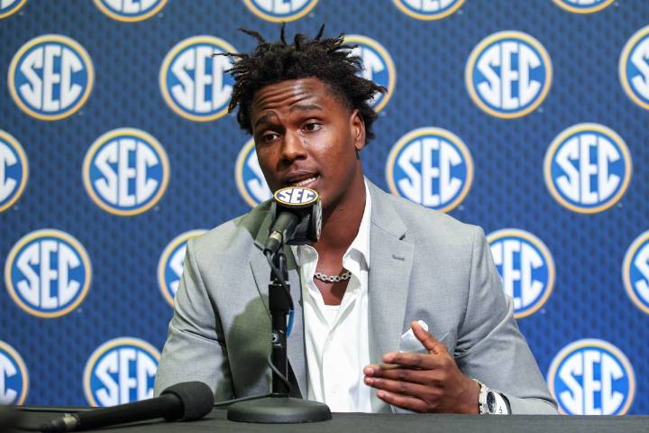 What Is Zion Young’s Ethnicity, Religion, and Nationality? Exploring His Family Roots and Background All you need to know about Zion Young's ethnicity, nationality, and religious affiliation. read mor