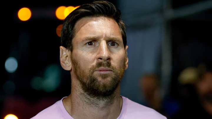 Laporta: Lionel Messi won't return to Barcelona despite visit