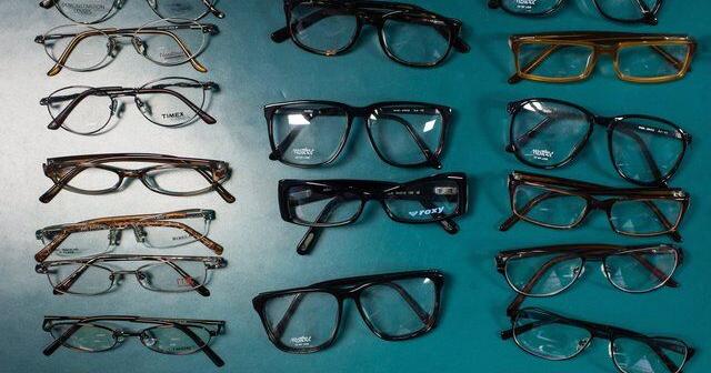 Ophthalmologists urge provinces not to allow optometrists to perform minor surgeries