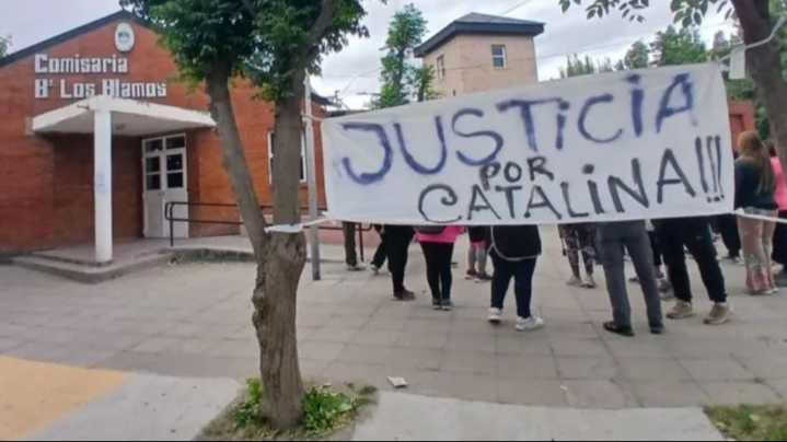 Patrullero sin sirena atropelló a una nena de 8 años y ahora está grave