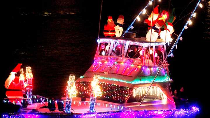 ‘Tis the season for holiday boat parades. When and where in Florida