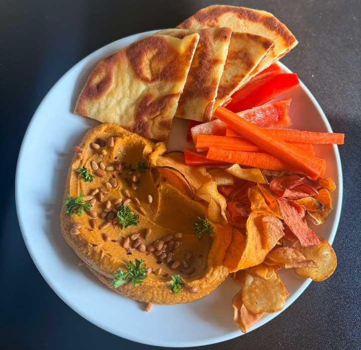 Hanson Hill Waterfront Grill offers elegance without high prices in West Michigan