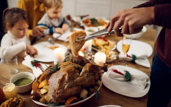 Cómo preparar la cena de Acción de Gracias para 10 personas con 50 dólares: “compré el menú de Walmart y unos ingredientes más”