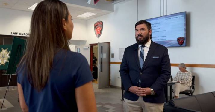 Employee honored for preventing potential attack at Palm Beach International Airport