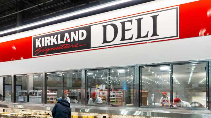 The Popular Costco Prepared Meal That's Returning To Shelves