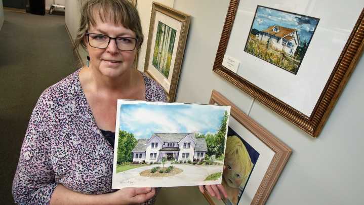 Mount Holly watercolor artist specializes in house portraits