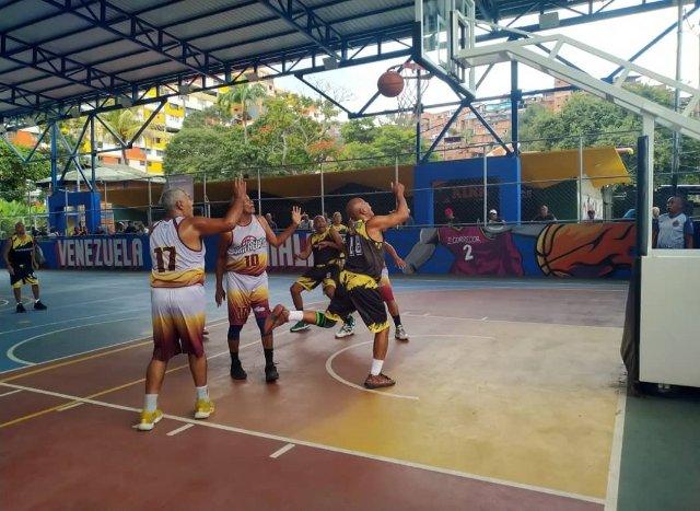 GNB y Profesionales protagonizarán final del Torneo Master de Baloncesto +60 años
