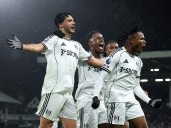 Raúl Jiménez se luce; da el triunfo al Fulham