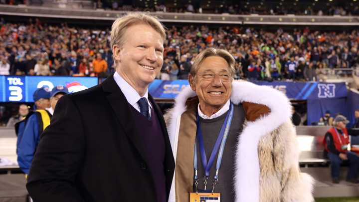 Check out photos of legendary QB Joe Namath from NFL, Alabama days