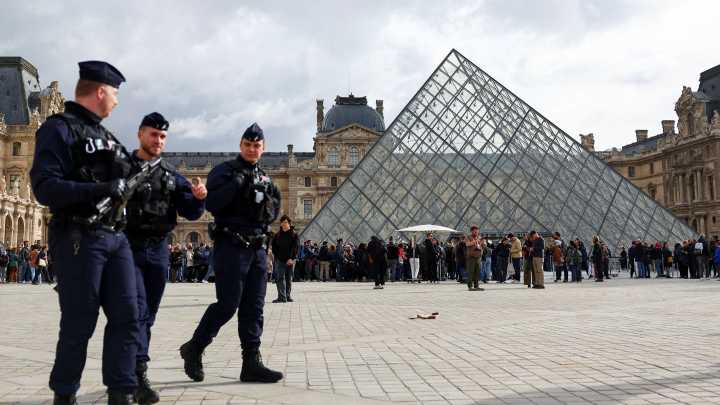 El Louvre refuerza su seguridad con la creación "inmediata" de un coordinador y un sistema de videovigilancia