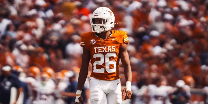 Jasper’s Smith records sack in Texas’ loss to Georgia