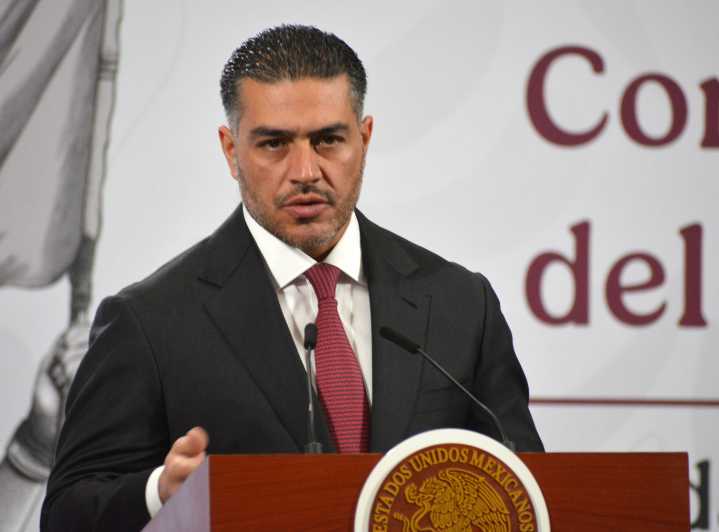 Asesinato de Carlos Manzo lo investiga la FGE de Michoacán y no la FGR, Harfuch