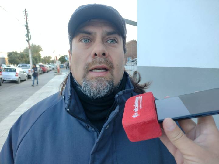 Municipales anuncian paro de 24 horas por la falta de pago del 15% de aumento salarial