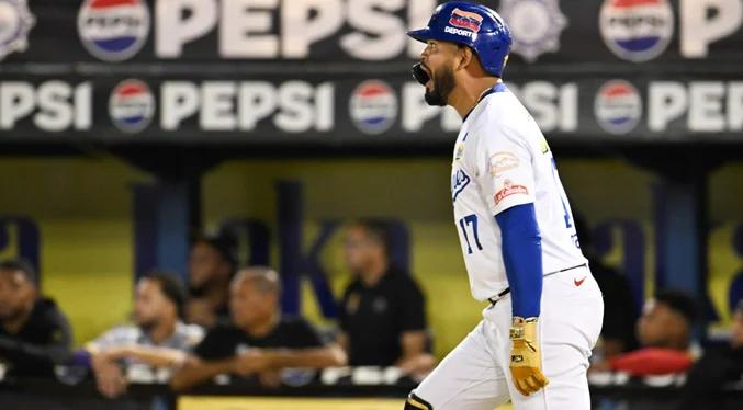 Magallanes remonta y vuelve a dejar en el terreno a Leones