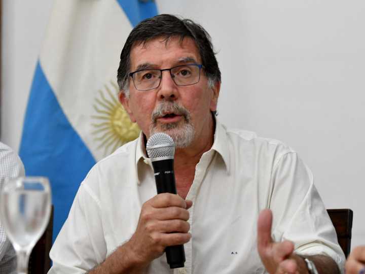 Cambios en el Gabinete de Kicillof: Alberto Sileoni renunció al Ministerio de Educación y será reemplazado por la rectora de una universidad nacional