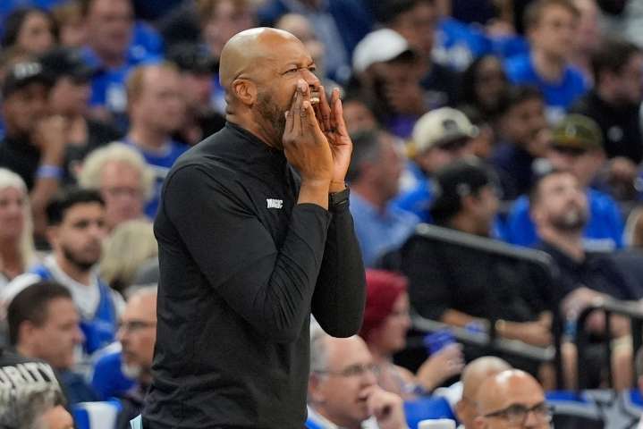 Orlando Magic coach departs Knicks win early, 1 day before Celtics game