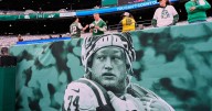 Jets honor late Nick Mangold with tribute before game against Browns