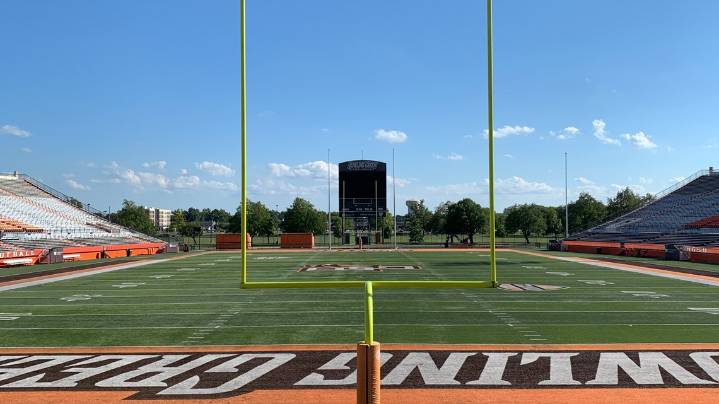 3 BGSU football players arrested, charged with assault