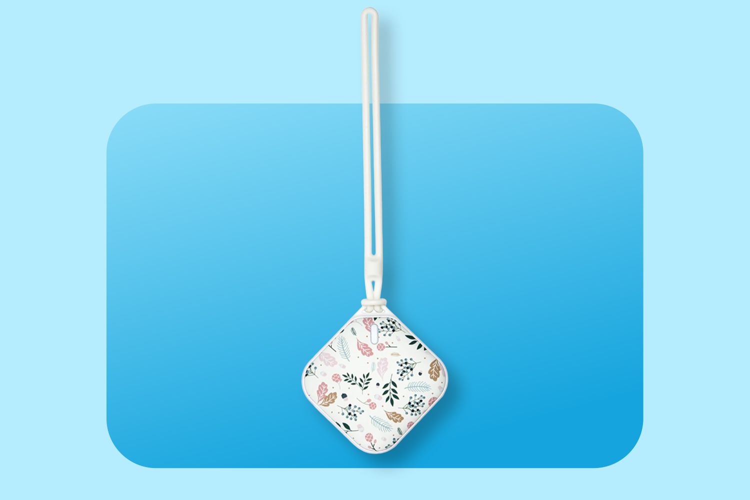 This Compact $16 Hand Warmer Heats Up Fast and Lasts for Hours