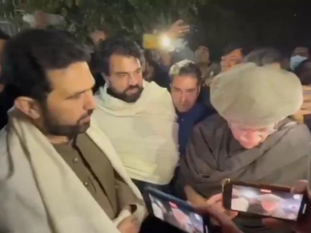 K-P CM continues sit-in outside Adiala Jail after visit to PTI founder denied again