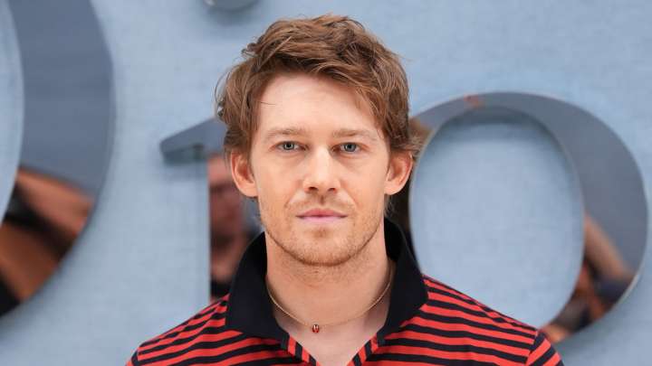 Joe Alwyn Seemingly Gives Taylor Swift A Middle Finger With Drool