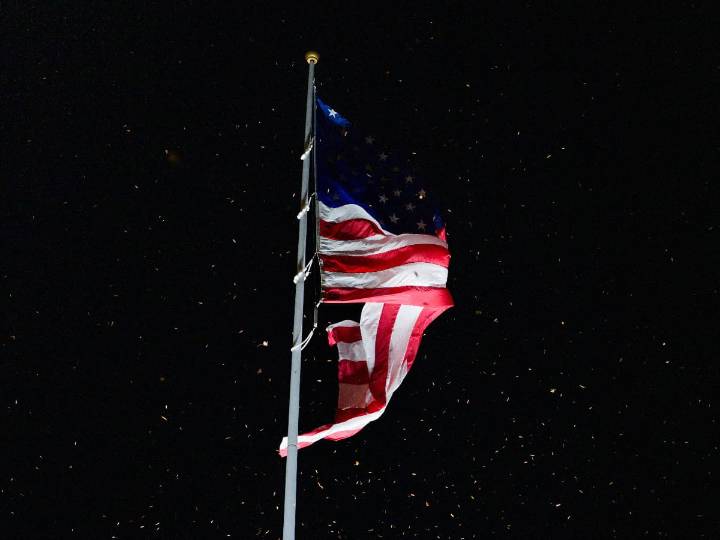 Trump reduce ayuda alimentaria a la mitad por parálisis del gobierno