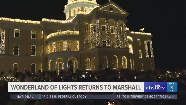 Marshall welcomes holidays with dazzling Wonderland of Lights opening