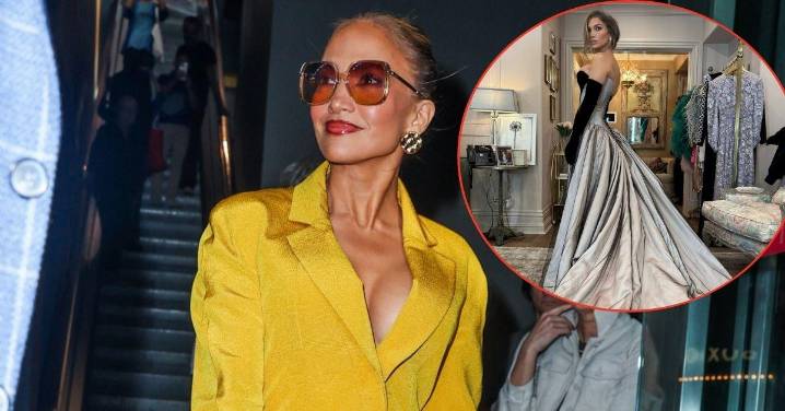 Jennifer Lopez Bares Cleavage in Luxurious Floor-Length Gown for Governors Awards: Photos