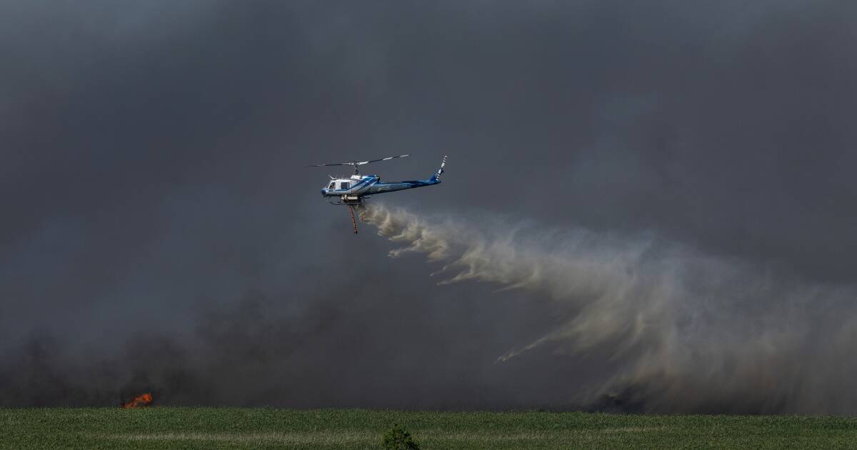 Fires sparked by lightning in Hunter Wetlands