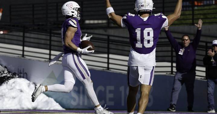 Frontier Football Roundup: Carroll wins 6th-straight on 2-point gamble; Tech dominates Rocky