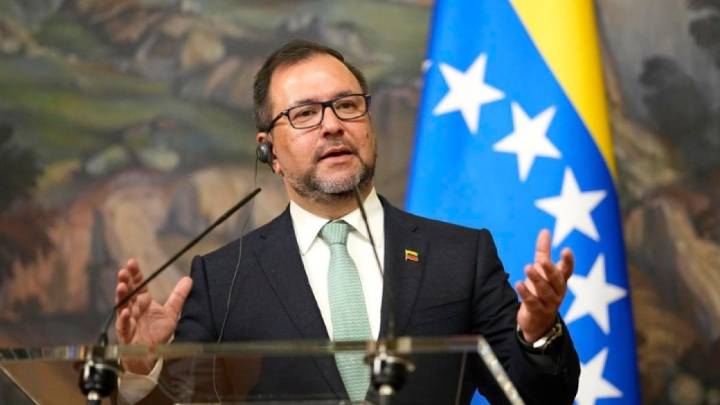 Venezuela agradece a Rusia la «comunicación constante» ante despliegue militar de EE.UU.