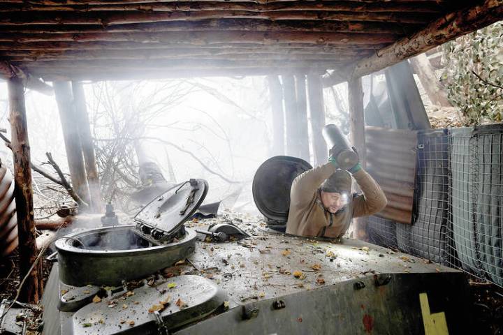 US-Russian peace plan would force Ukraine to cede land and cut army