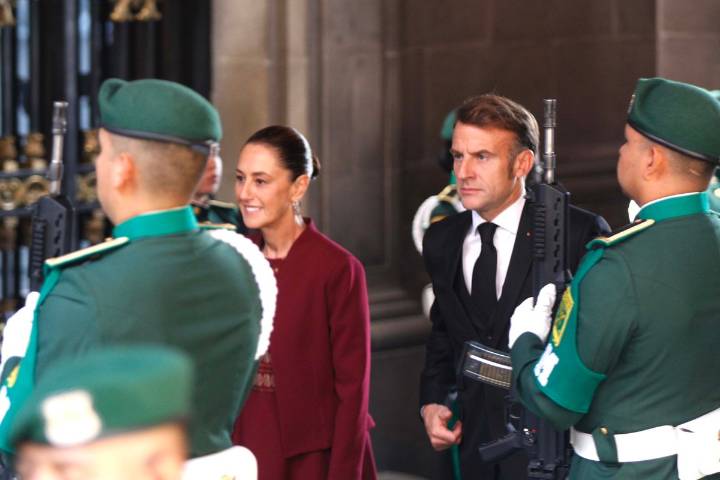 México y Francia acuerdan intercambio temporal de códices