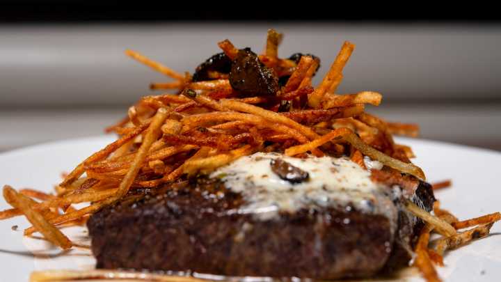 Steakhouse replaced this Scottsdale restaurant after 3 decades